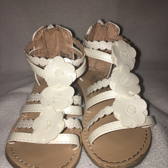 Sandals - Picture 4 of 4